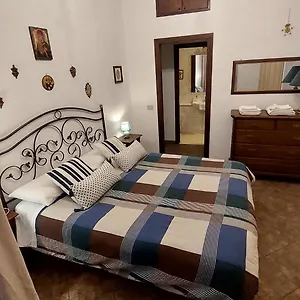 https://david-house-alla-vucciria.sicilyhotelsitaly.net