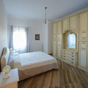 https://la-vecchia-cantina-guzzardi.it-tuscanyhotel.com